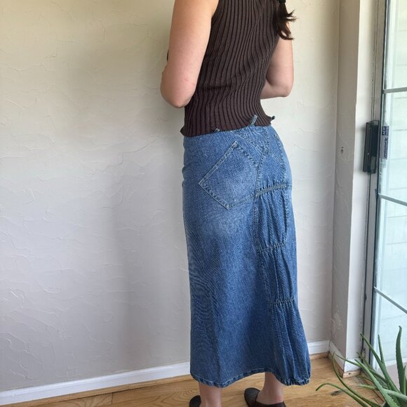 Vintage Y2K Marithé + François Girbaud Denim Maxi Skirt
Size 28 (Low Rise) - Picture 2 of 8